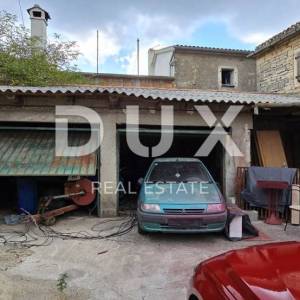 ISTRA, ŽMINJ - Dvije kamene kuće za renovaciju nadomak grada