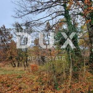 ISTRA, ŽMINJ - Građevinsko zemljište 2371m2 u mirnom naselju nedaleko od centra