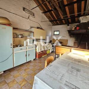 ISTRA, ŽMINJ - Kameno istarsko imanje u savršenom stanju