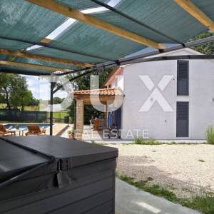 ISTRA, ŽMINJ - Kuća za odmor na osami, s bazenom i jacuzzijem 