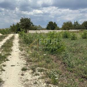 Istra, Žminj - okolica, građevinsko zemljište, 400m2