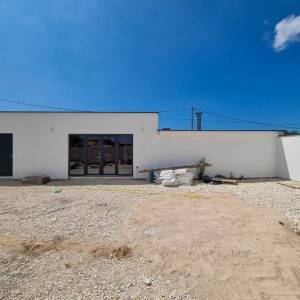 ISTRA,BALE (OKOLICA) - Dva renovirana stambena objekta na odličnoj lokaciji, prilika!