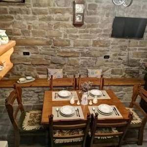 ISTRA,BUZET(OKOLICA)-Simpatična kamena kuća s predivnim pogledom