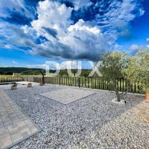 ISTRA,GROŽNJAN - Moderna novogradnja s panoramskim pogledom