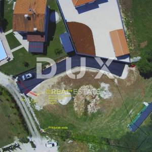 ISTRA,KANFANAR - Građevinsko zemljište na odličnoj lokaciji