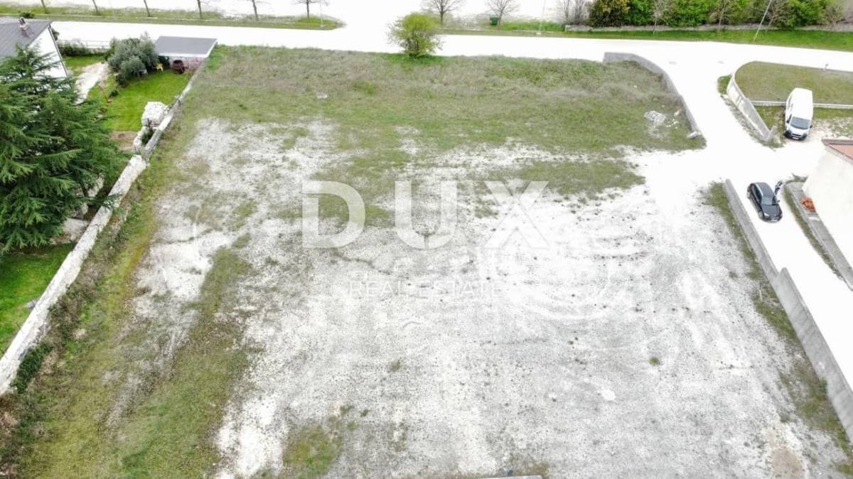 ISTRA,KANFANAR - Građevinsko zemljište na odličnoj lokaciji