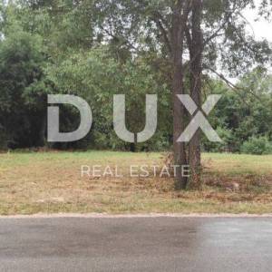 ISTRA,KRNICA - Građevinsko zemljište s dozvolom