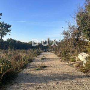 ISTRA,LABIN - Građevinsko zemljište nadomak centra grada