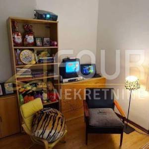 ISTRA,LABIN, komforni stan sa vlastitim dvorištem 295.000€