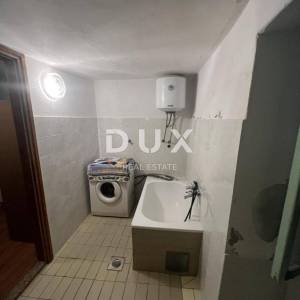 ISTRA,LABIN - Kuća na rubu naselja s pogledom na prirodu