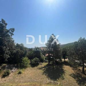 ISTRA,LABIN - Kuća s pogledom na more i prostranom okućnicom