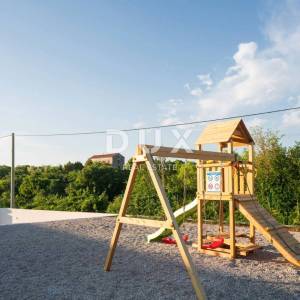 ISTRA,LABIN - Luksuzna vila s bazenom, wellnessom i teniskim terenom