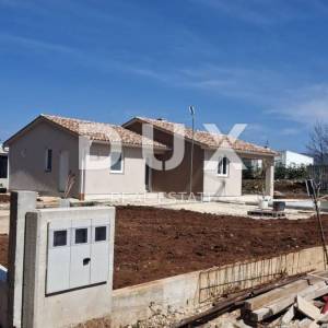 ISTRA,LABIN - Moderna novogradnja s bazenom