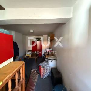 ISTRA,LABIN - Prostrana kuća nadomak centra grada