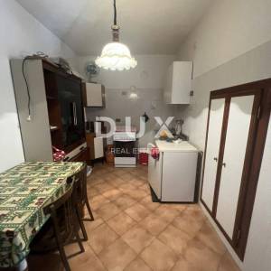 ISTRA,LABIN - Prostrani kompleks zemljišta s pogledom na more