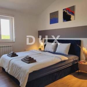 ISTRA,LABIN - Vila s bazenom u blizini grada