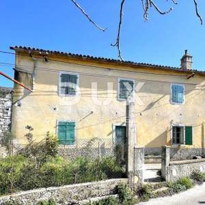 ISTRA,LABIN(OKOLICA) - Kuća za adaptaciju s pogledom na more