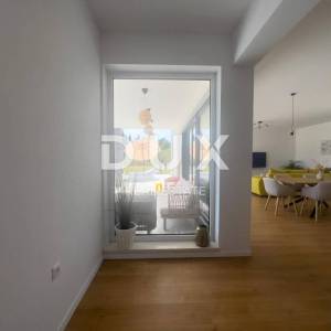 ISTRA,LABIN(OKOLICA) - Moderna novogradnja s bazenom
