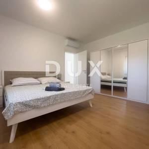 ISTRA,LABIN(OKOLICA) - Moderna novogradnja s bazenom