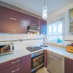 ISTRA,MEDULIN - Stan 61 m² na 2. katu – 2 spavaće sobe, balkon, spremište ,namješten