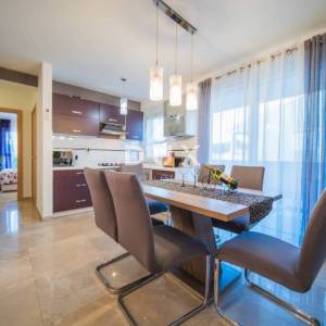 ISTRA,MEDULIN - Stan 61 m² na 2. katu – 2 spavaće sobe, balkon, spremište ,namješten