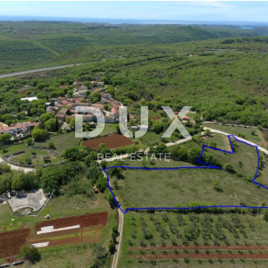 ISTRA,MRGANI - Prostrano građevinsko zemljište za investiciju
