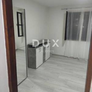 ISTRA,POREČ - Dva stana u prizemlju na vrhunskoj lokaciji