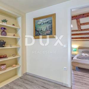 ISTRA,POREČ - Ekskluzivna prilika, apartman prvi red do mora!