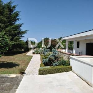 ISTRA,POREČ - Hotel sa bazenom i prostranom okućnicom!