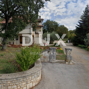 ISTRA,POREČ - Kuća na odličnoj lokaciji