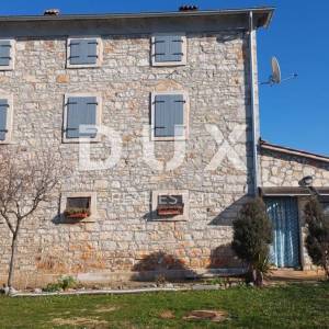 ISTRA,POREČ - Lijepa istarska kamena kuća na odličnoj lokaciji