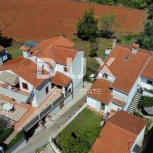 ISTRA,POREČ - Obiteljska kuća u Poreču na odličnoj lokaciji   