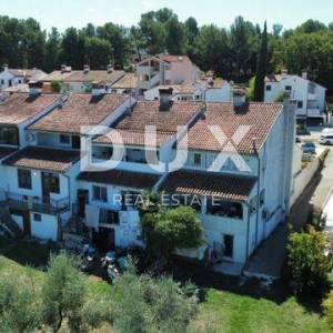 ISTRA,POREČ - Obiteljska kuća u Poreču na odličnoj lokaciji   