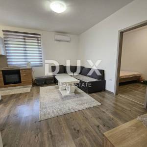 ISTRA,POREČ - Obiteljska kuća sa tri stambene jedinice 