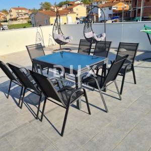 ISTRA,POREČ - Stan na prvom katu s pogledom na more