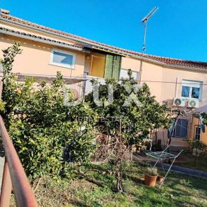 ISTRA,PULA - Kuća sa dva stana 400 m od mora!