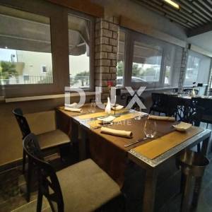 ISTRA,PULA - Kuća sa restoranom 100m od plaže! TOP LOKACIJA!