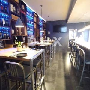 ISTRA,PULA - Kuća sa restoranom 100m od plaže! TOP LOKACIJA!