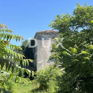 ISTRA,ŠIŠAN - Kamena kuća za adaptaciju