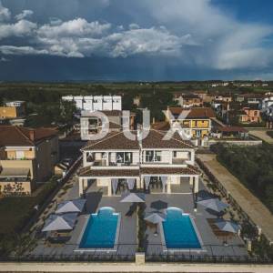 ISTRA,UMAG - Novogradnja 300 metara od mora