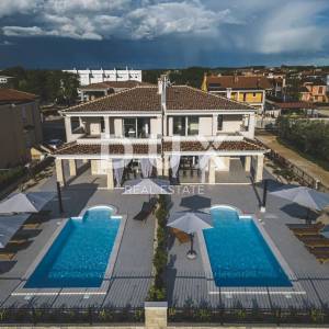 ISTRA,UMAG - Novogradnja 300 metara od mora