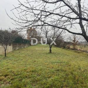 ISTRA,UMAG(OKOLICA) - Građevinsko zemljište u mirnom naselju