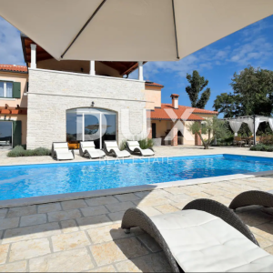 ISTRA,VIŠNJAN - Istarska vila okružena prirodom