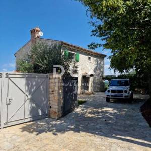 ISTRA,VIŽINADA - Prekrasna kamena kuća sa pogledom na more