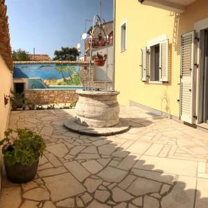 ISTRA,VODNJAN - Vila s 5 stambenih jedinica i pogledom na Brijunsko otočje!