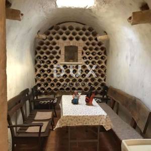 ISTRA,VODNJAN - Vila s 5 stambenih jedinica i pogledom na Brijunsko otočje!