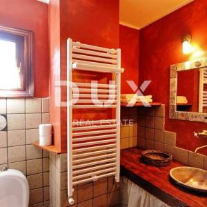 ISTRA,ŽMINJ - Autentična istarska kamena kuća s bazenom