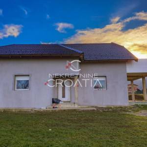 IVANEC, NOVOGRADNJA
