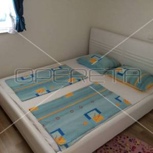Izvanredna investicija u blizini grada Paga, 8 apartmana, 420 m2 stambenog prost