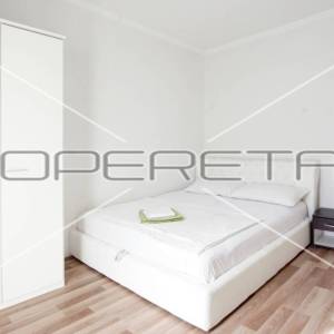 Izvanredna investicija u blizini grada Paga, 8 apartmana, 420 m2 stambenog prost